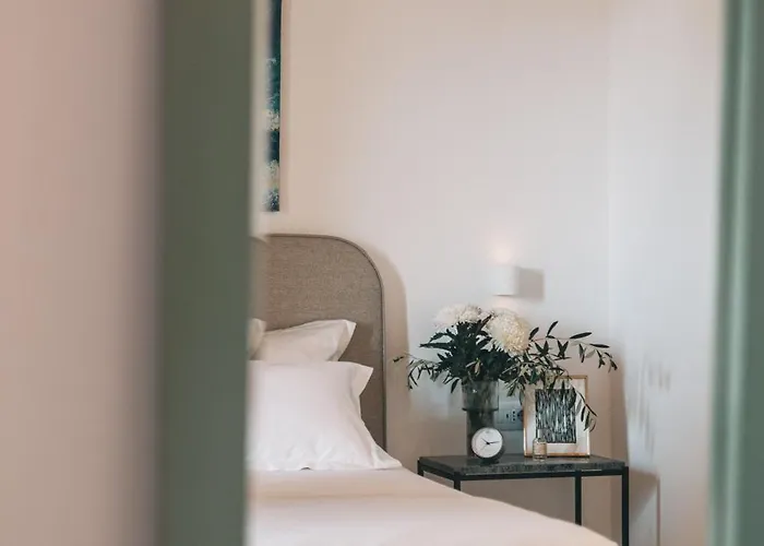 Modern Oasis Seaview Apartament *